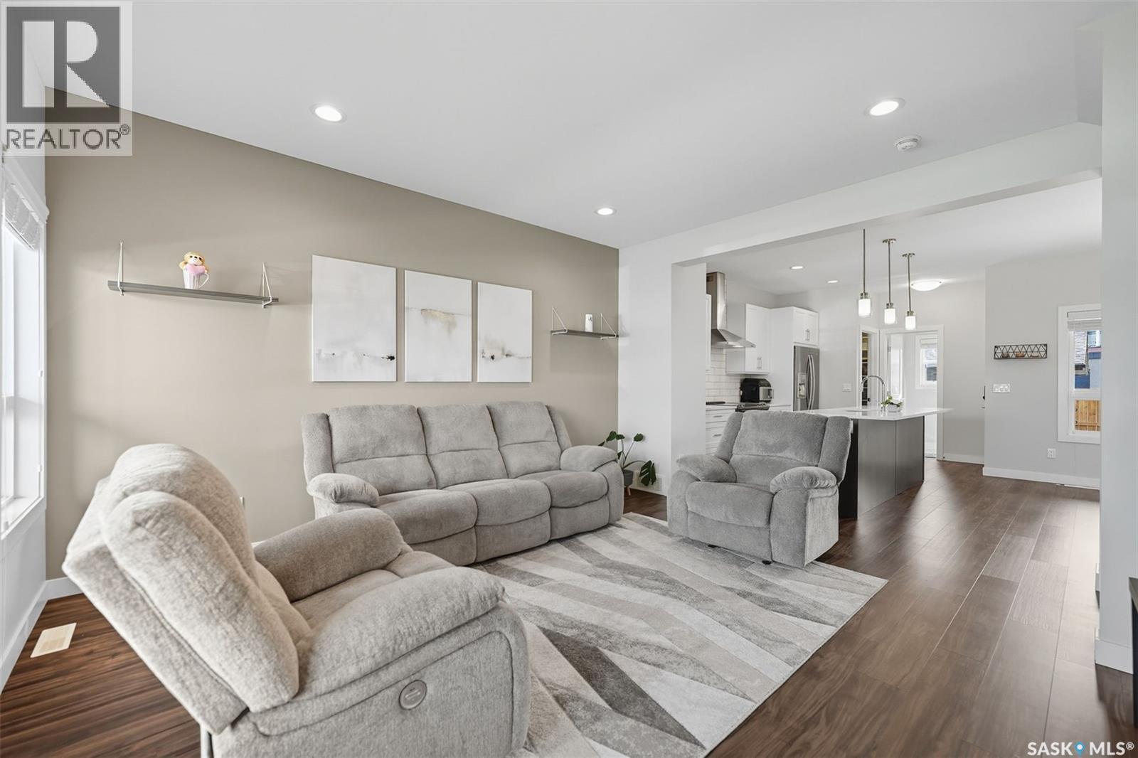 Single Family House 2 Level for Sale in  EVERGREEN BOULEVARD Saskatoon 