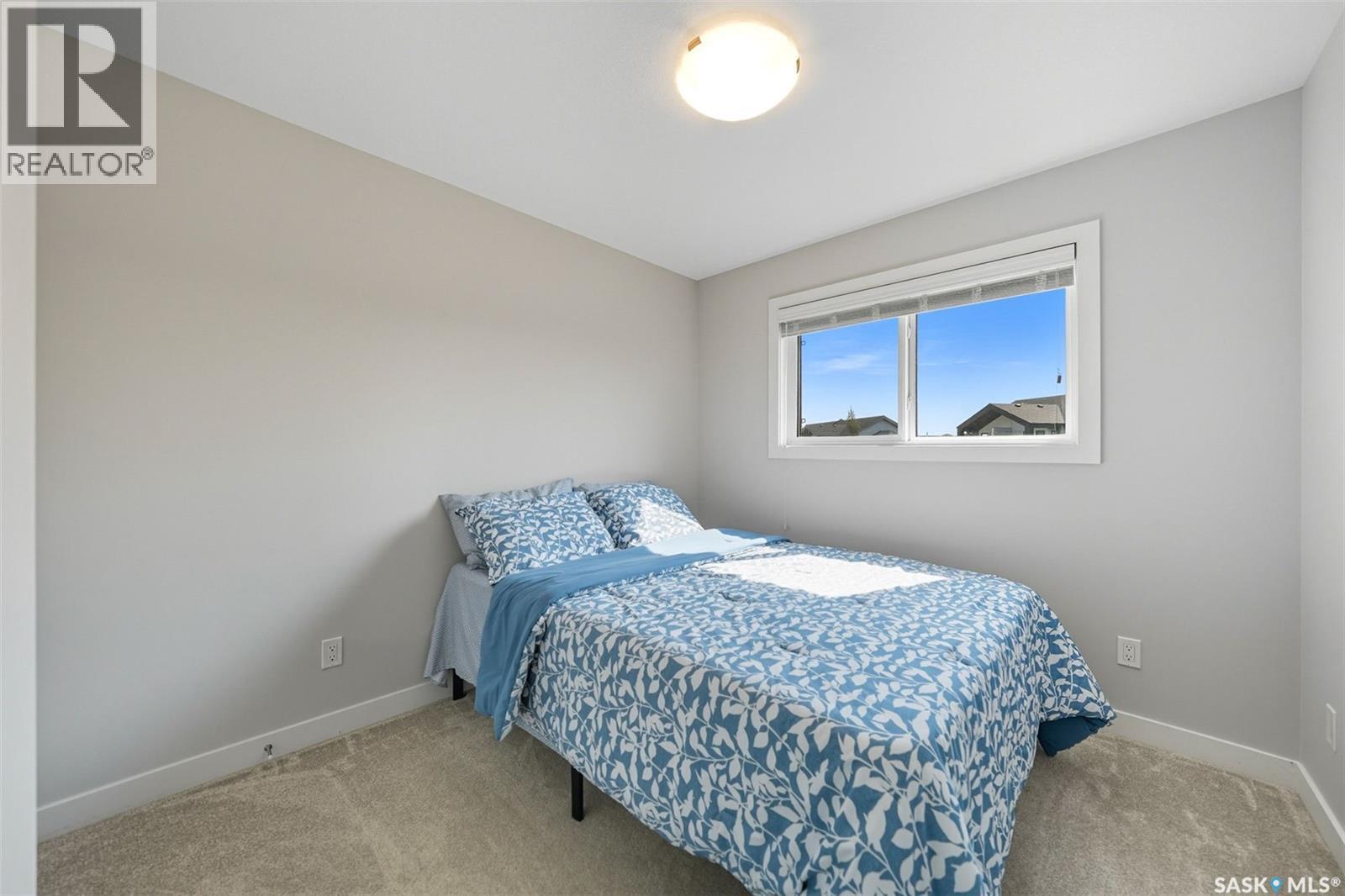 Single Family House 2 Level for Sale in  EVERGREEN BOULEVARD Saskatoon 