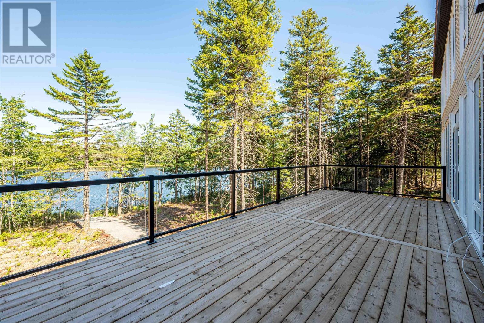 Property 17 of 31 of 83 Canoe Crescent