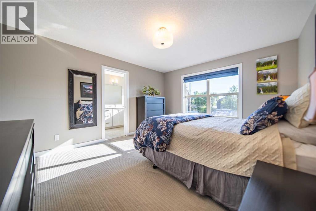 Single Family House for Sale in   Street SW Glenbrook Calgary 