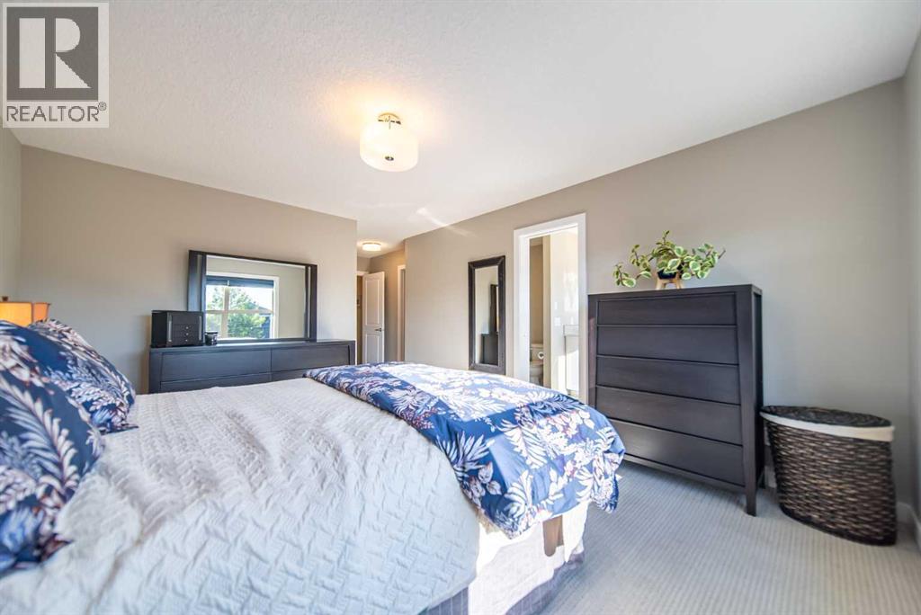 Single Family House for Sale in   Street SW Glenbrook Calgary 