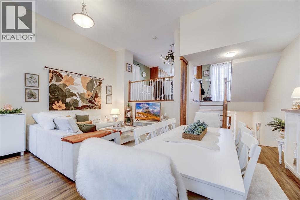 Single Family House for Sale in  Mt Sundance Manor W Sunridge Lethbridge 