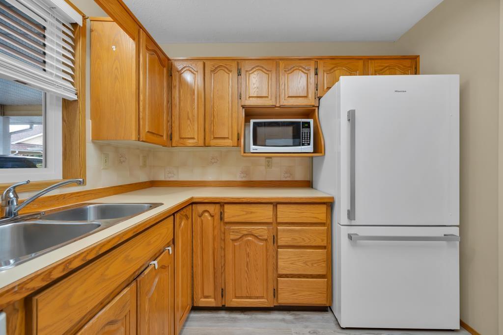 15 7525 MARTIN PLACE, Mission