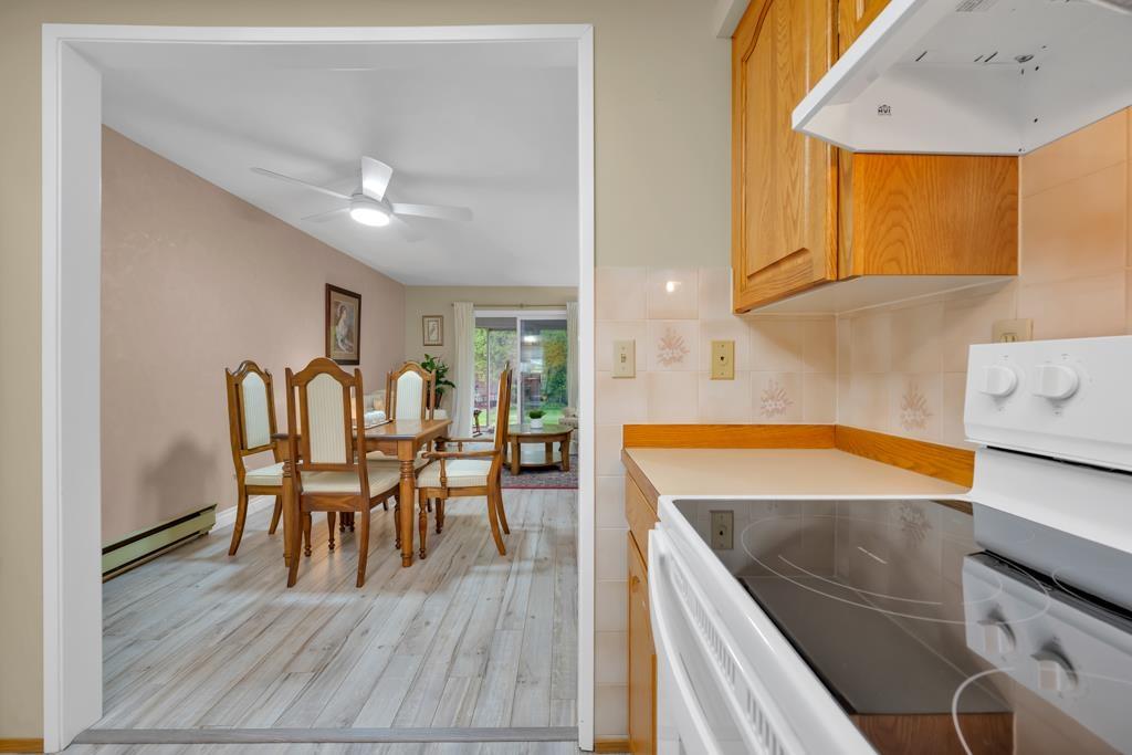 15 7525 MARTIN PLACE, Mission