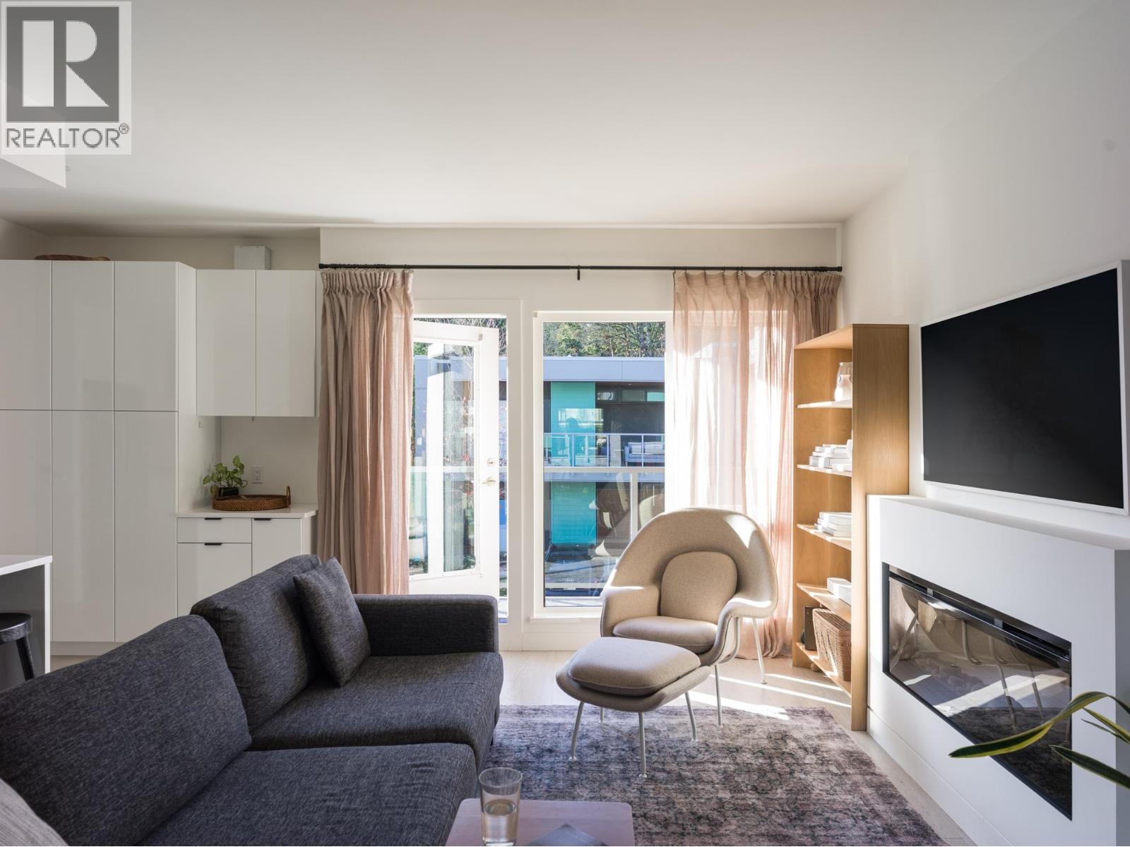 35 3595 SALAL DRIVE, North Vancouver