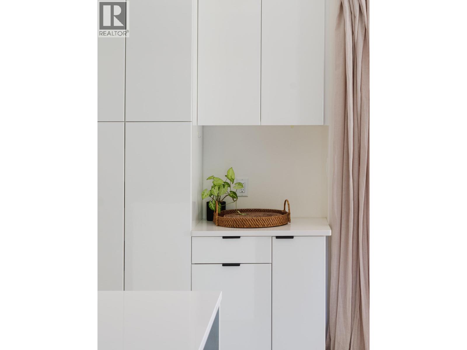 35 3595 SALAL DRIVE, North Vancouver