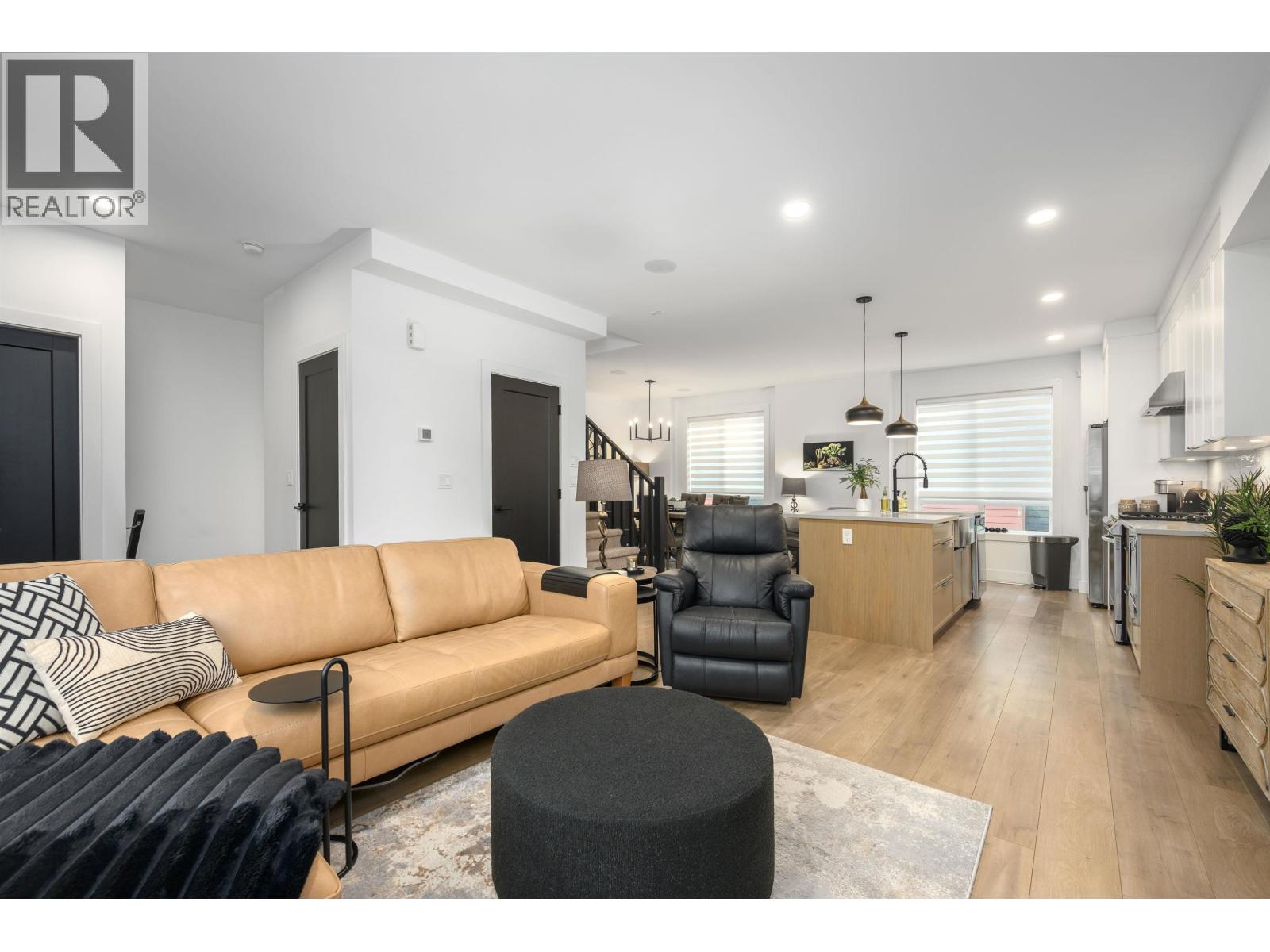 107 3503 GISLASON AVENUE, Coquitlam