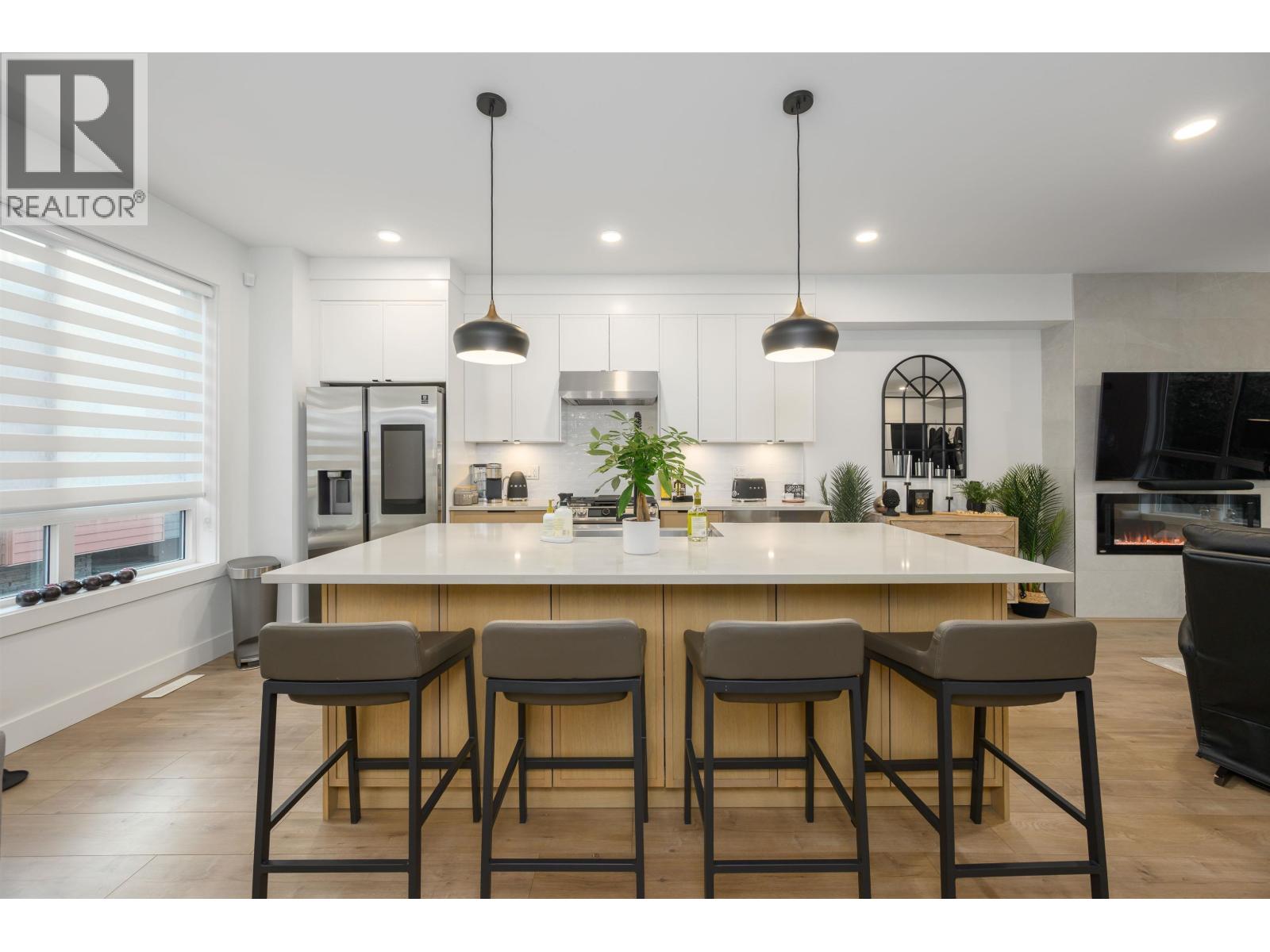 107 3503 GISLASON AVENUE, Coquitlam