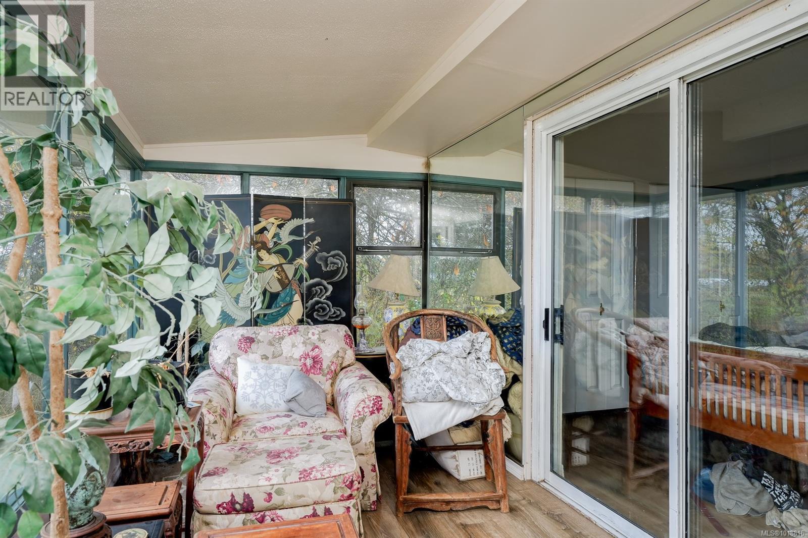 1899 John Rd, North Saanich