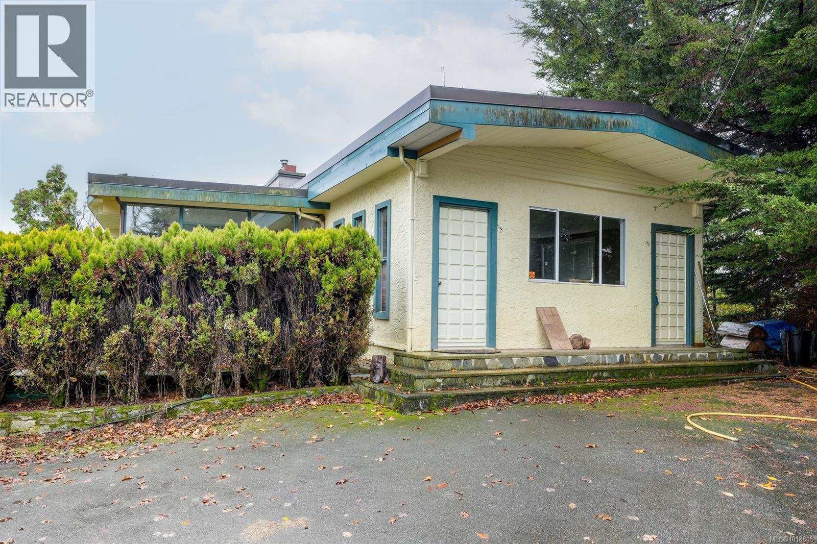 1899 John Rd, North Saanich