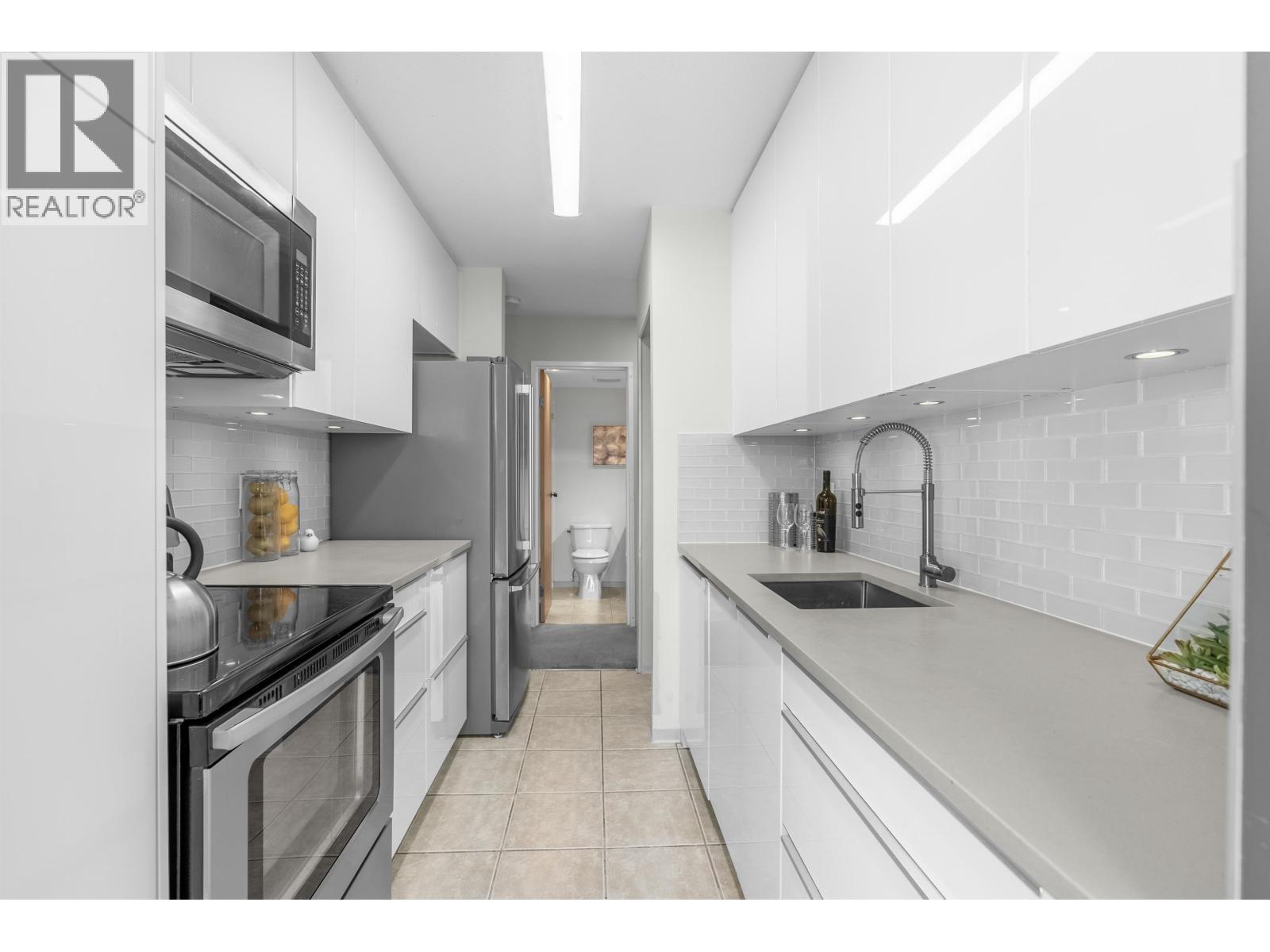 306 7431 BLUNDELL ROAD, Richmond