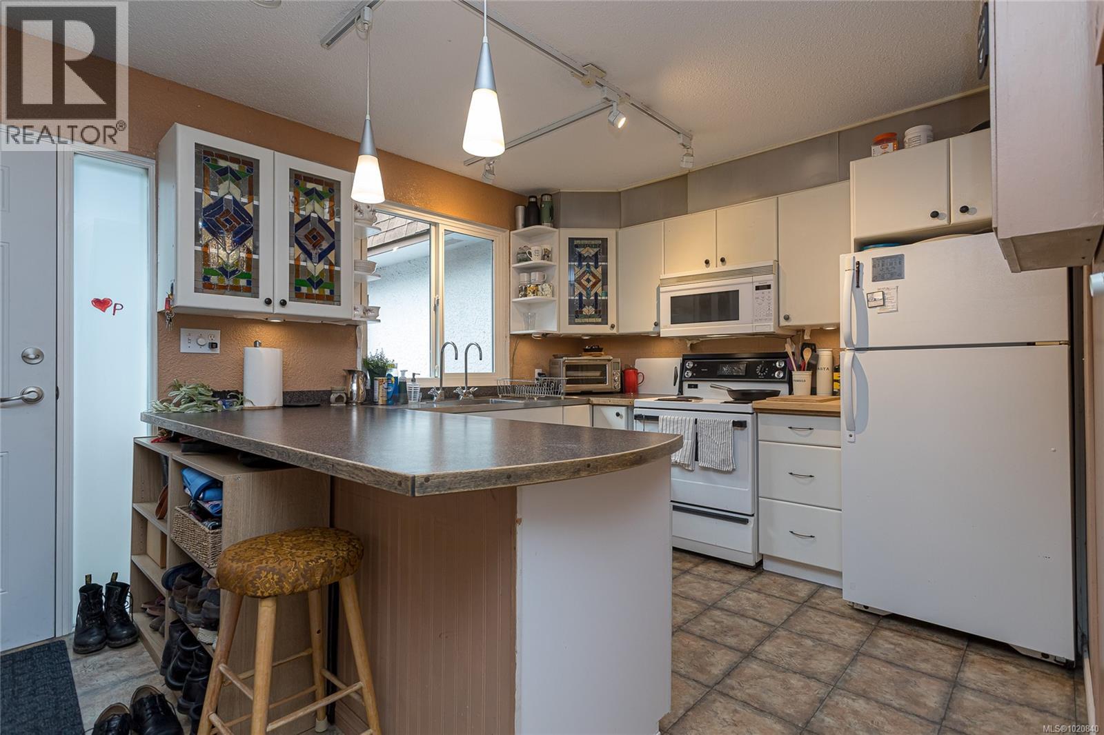 6 9 Buttertubs Dr, Nanaimo