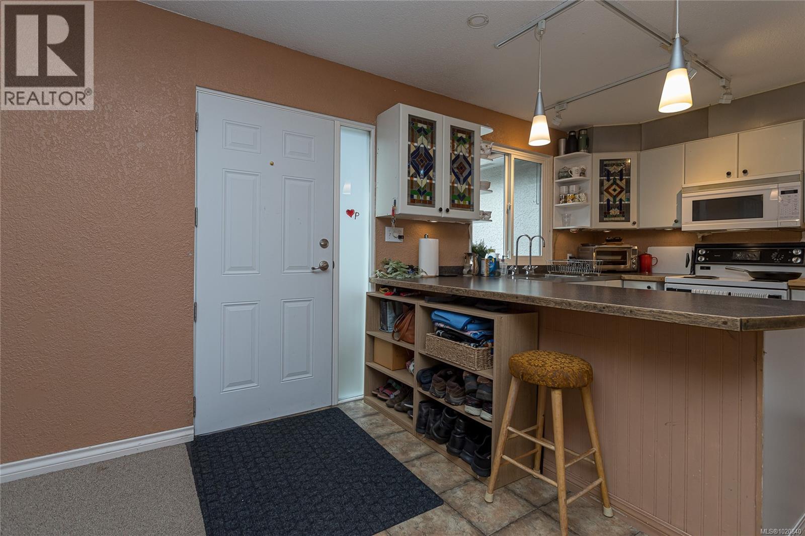 6 9 Buttertubs Dr, Nanaimo