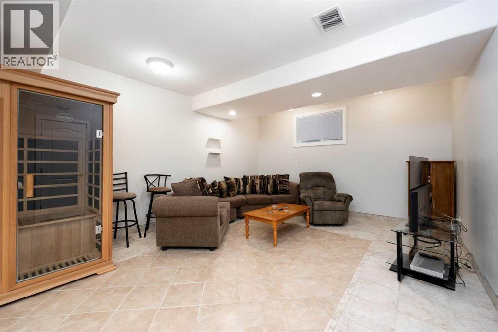 253 Starling Street, Fort McMurray