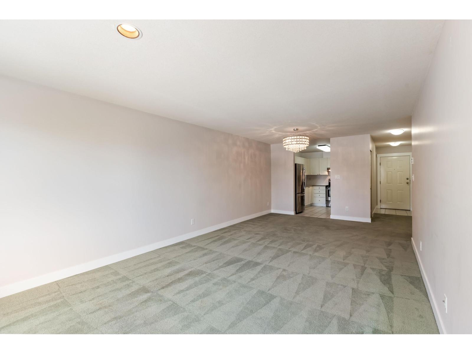 301 1378 GEORGE STREET, White Rock