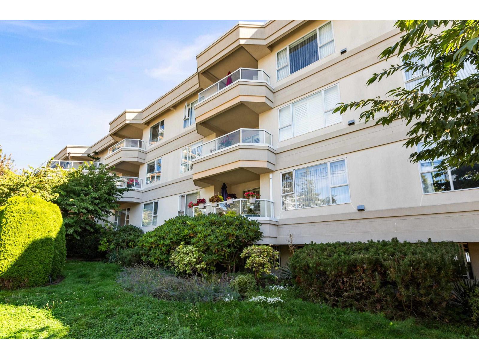 301 1378 GEORGE STREET, White Rock