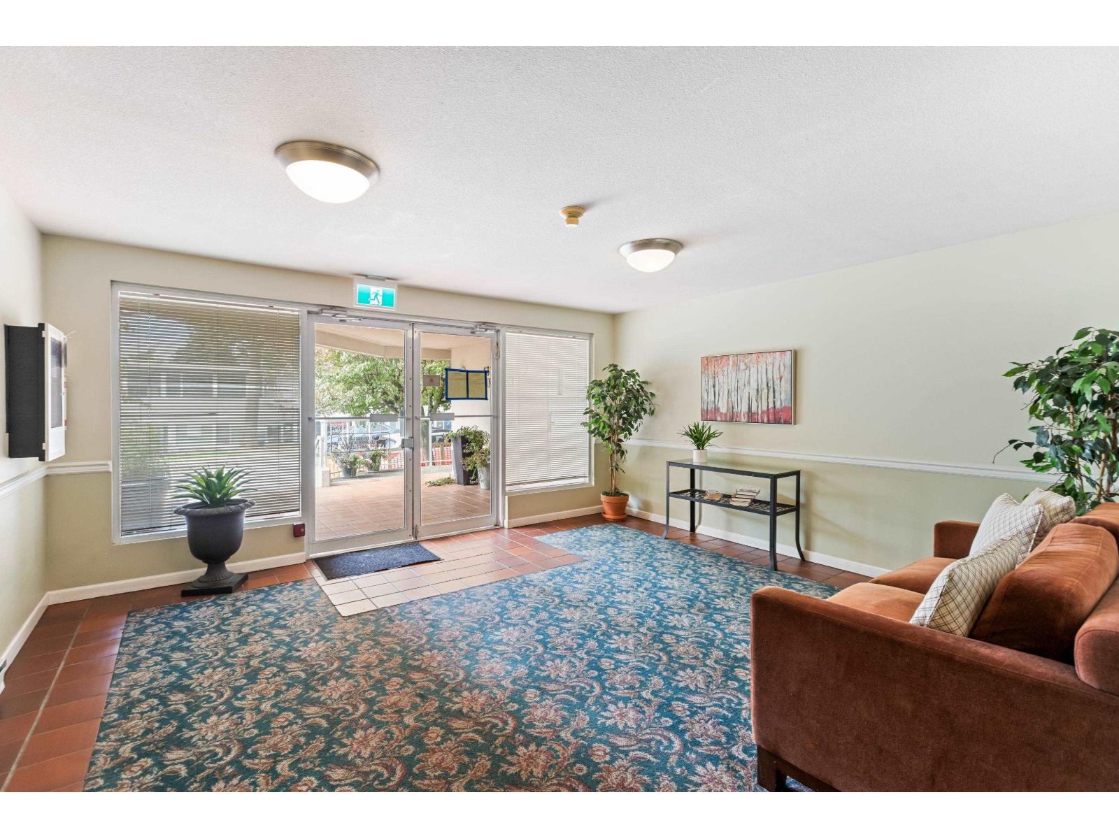 301 1378 GEORGE STREET, White Rock