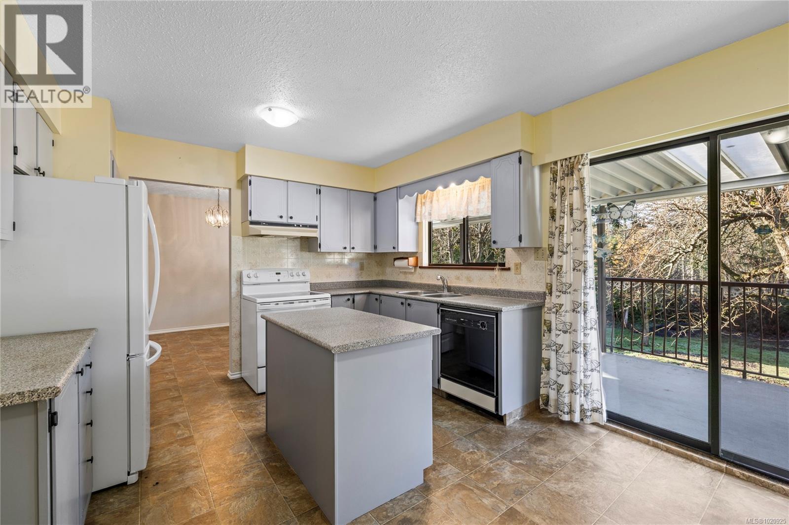 1529 White Rd, Nanaimo