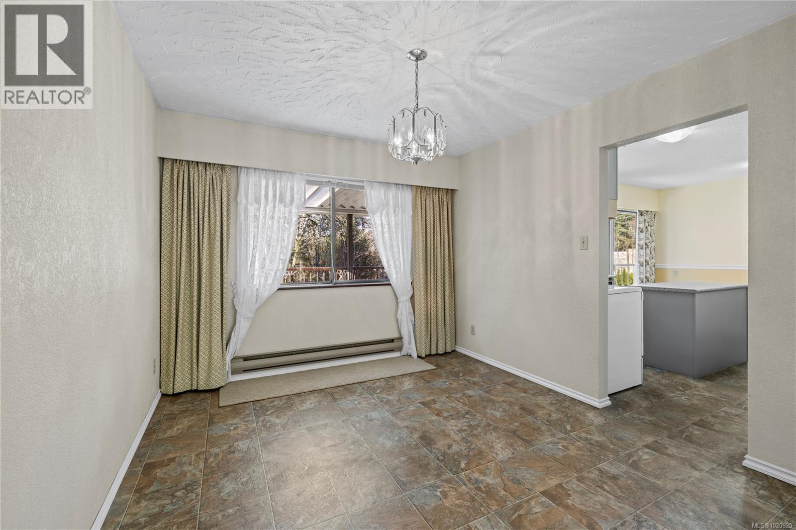 1529 White Rd, Nanaimo