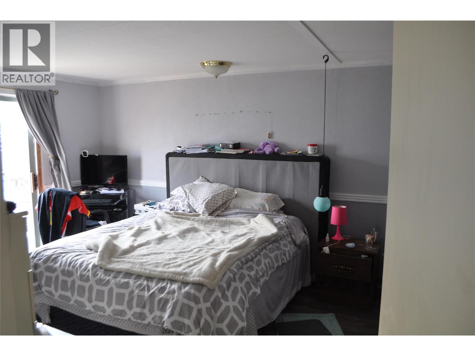 910 Pineview Drive, Kaleden