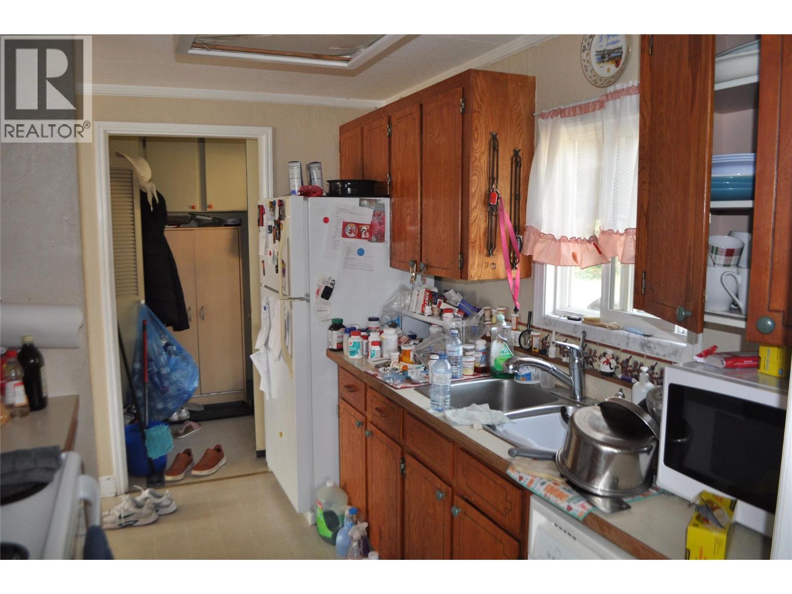 910 Pineview Drive, Kaleden