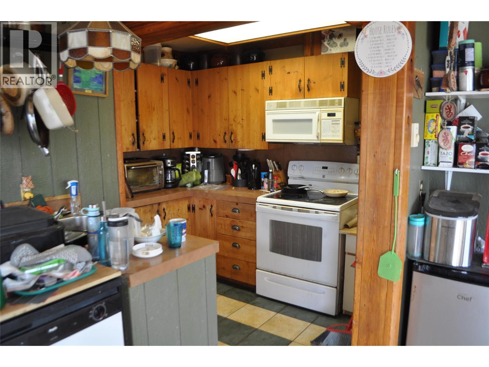 910 Pineview Drive, Kaleden