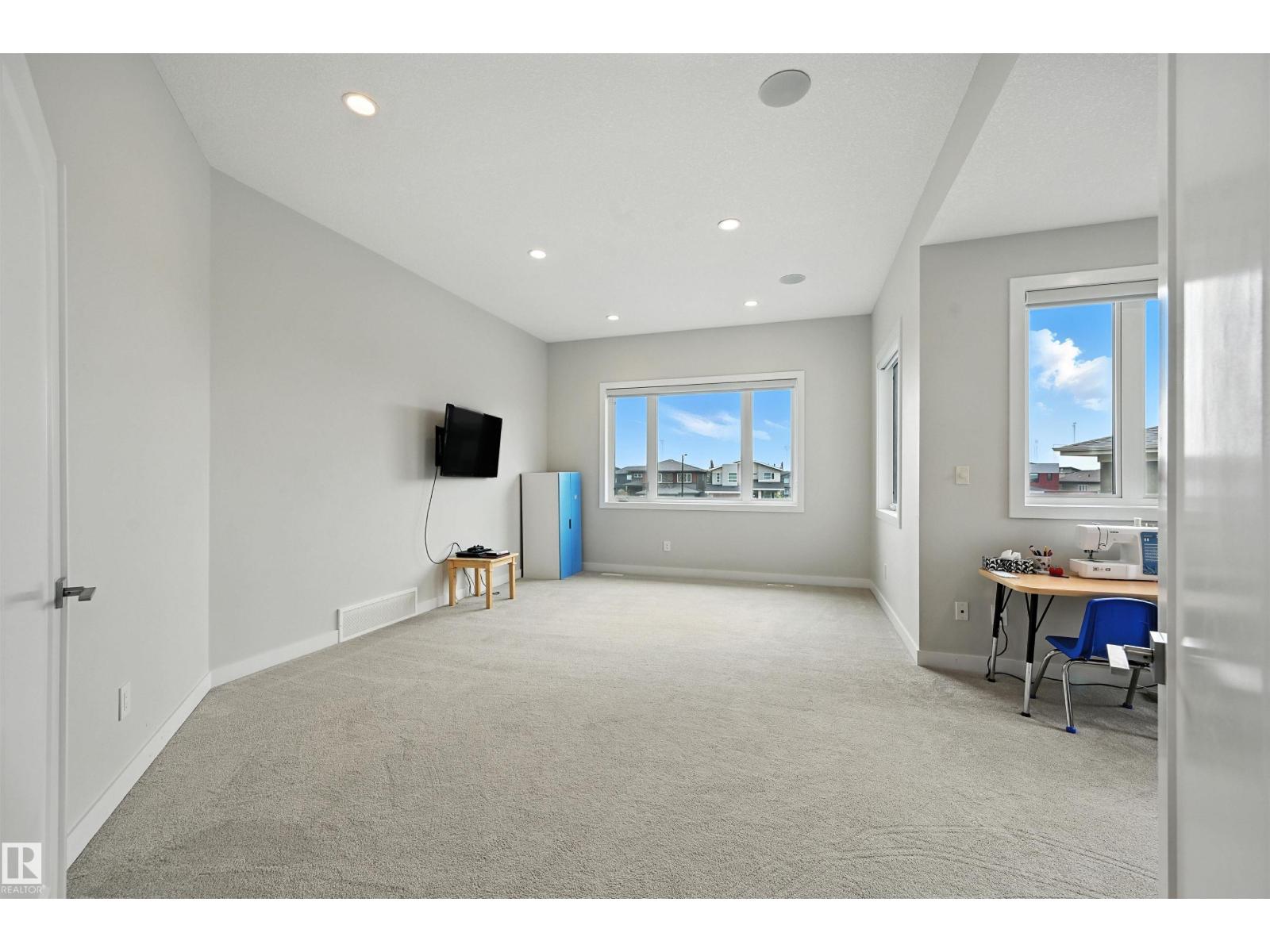 2620 WHEATON CL NW, Edmonton