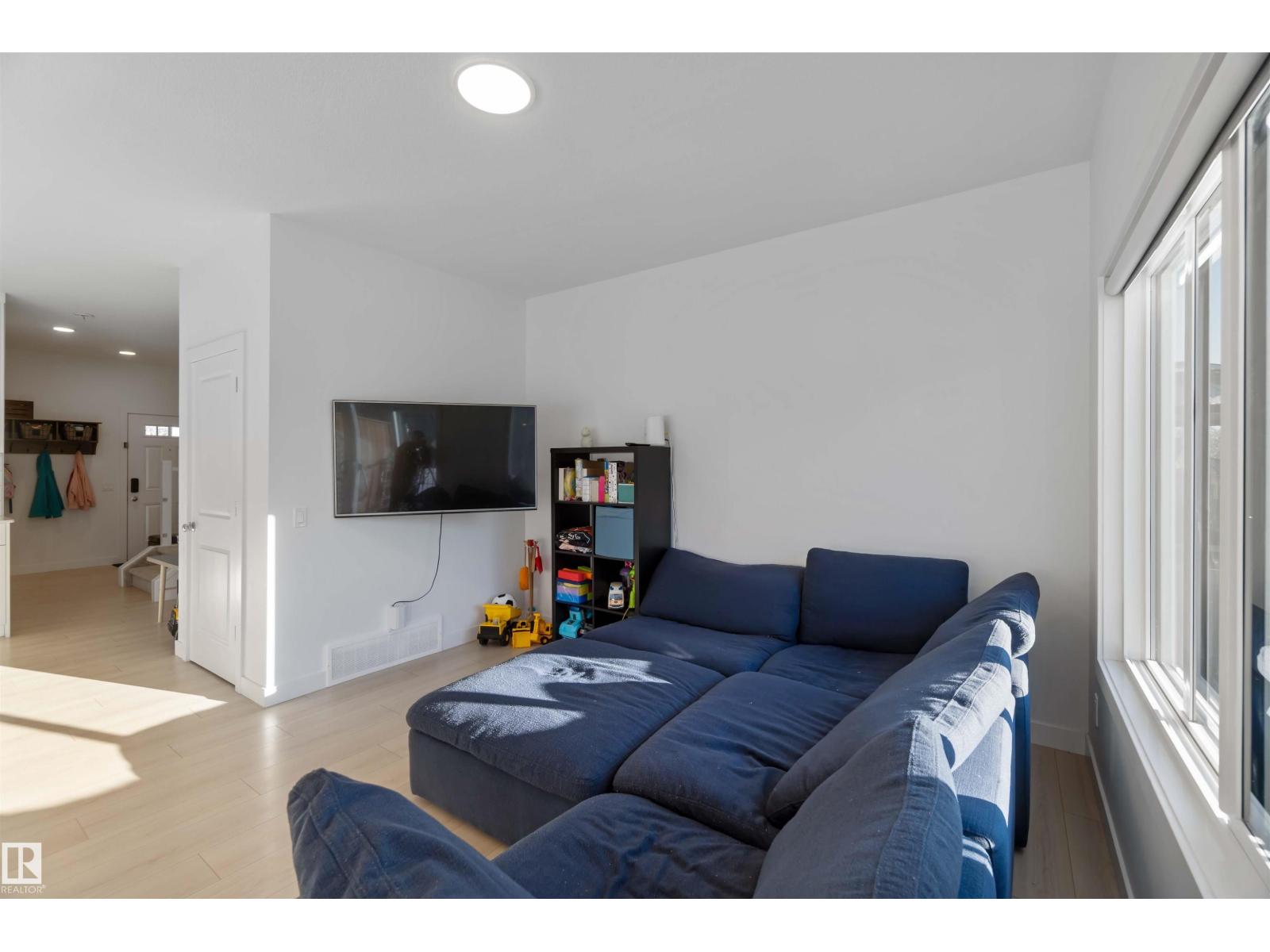 86 HORTON WY, Ardrossan