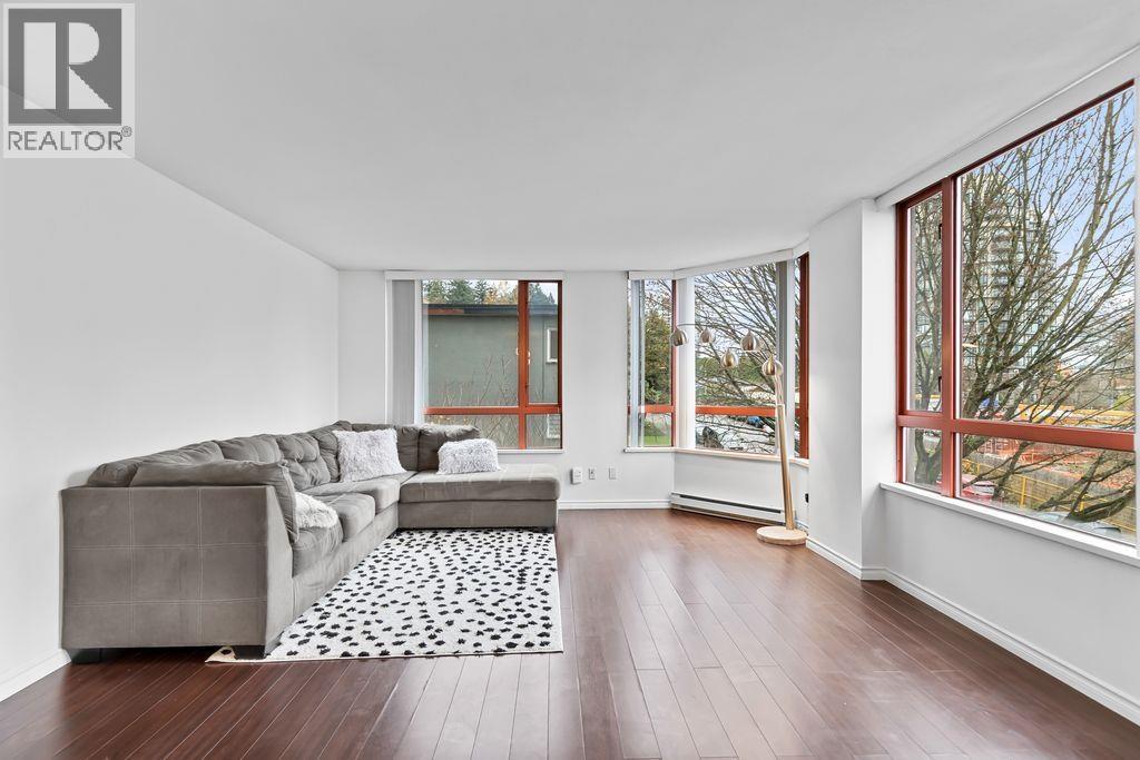 201 38 LEOPOLD PLACE, New Westminster