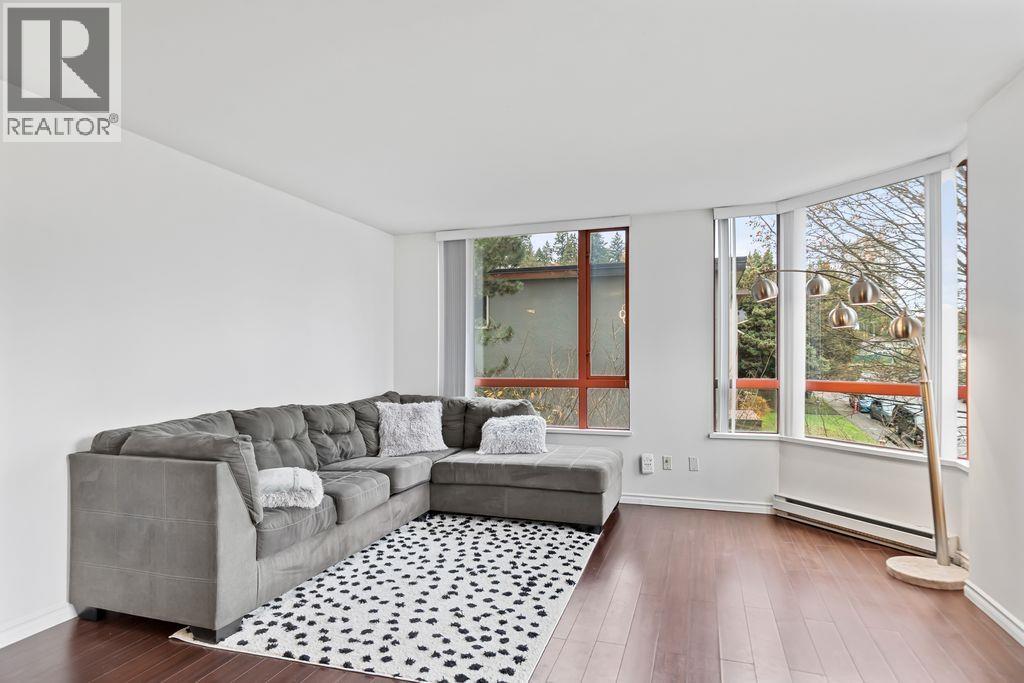 201 38 LEOPOLD PLACE, New Westminster