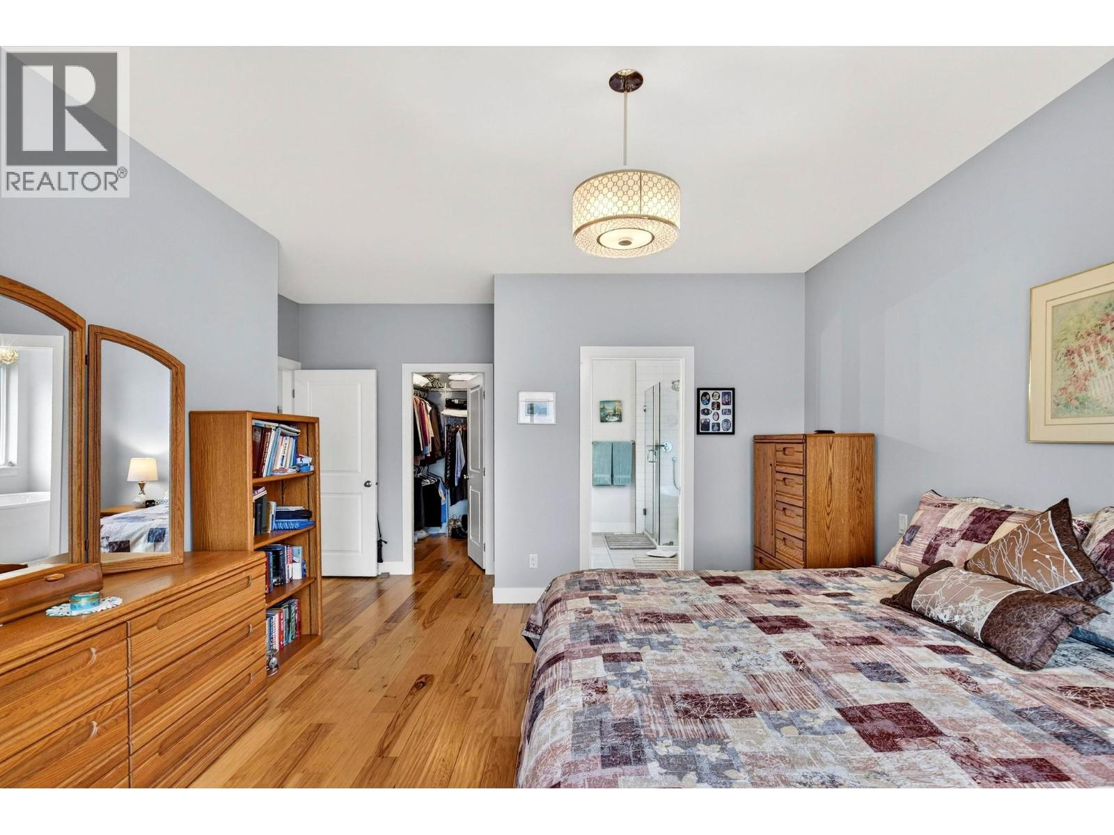 13246 Lake Hill Drive, Lake Country