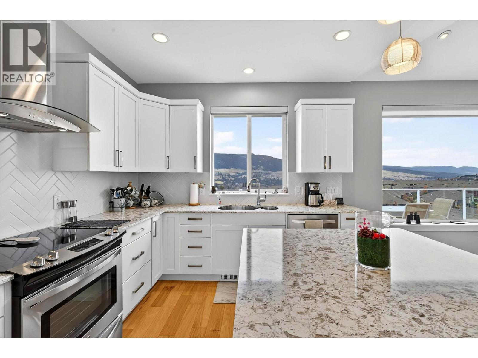 13246 Lake Hill Drive, Lake Country