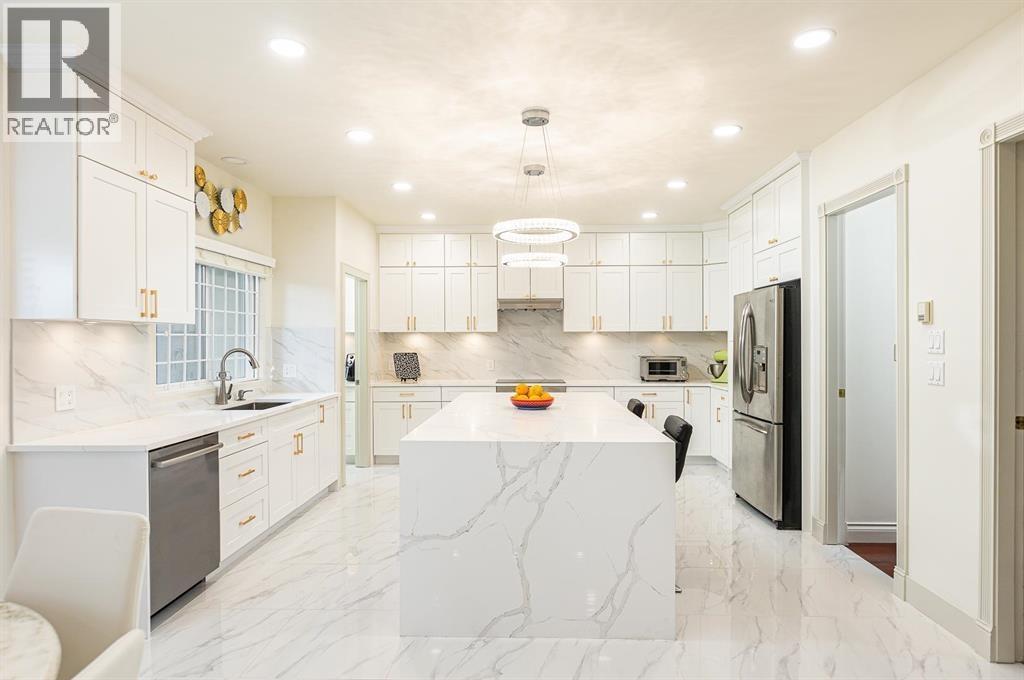 8540 SAUNDERS ROAD, Richmond