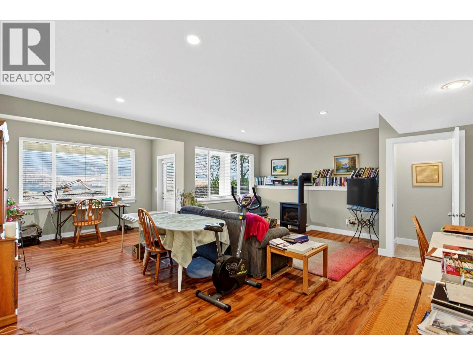 13246 Lake Hill Drive, Lake Country