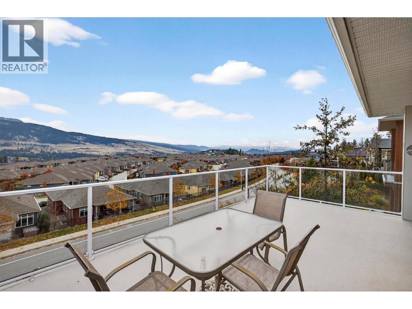 13246 Lake Hill Drive, Lake Country