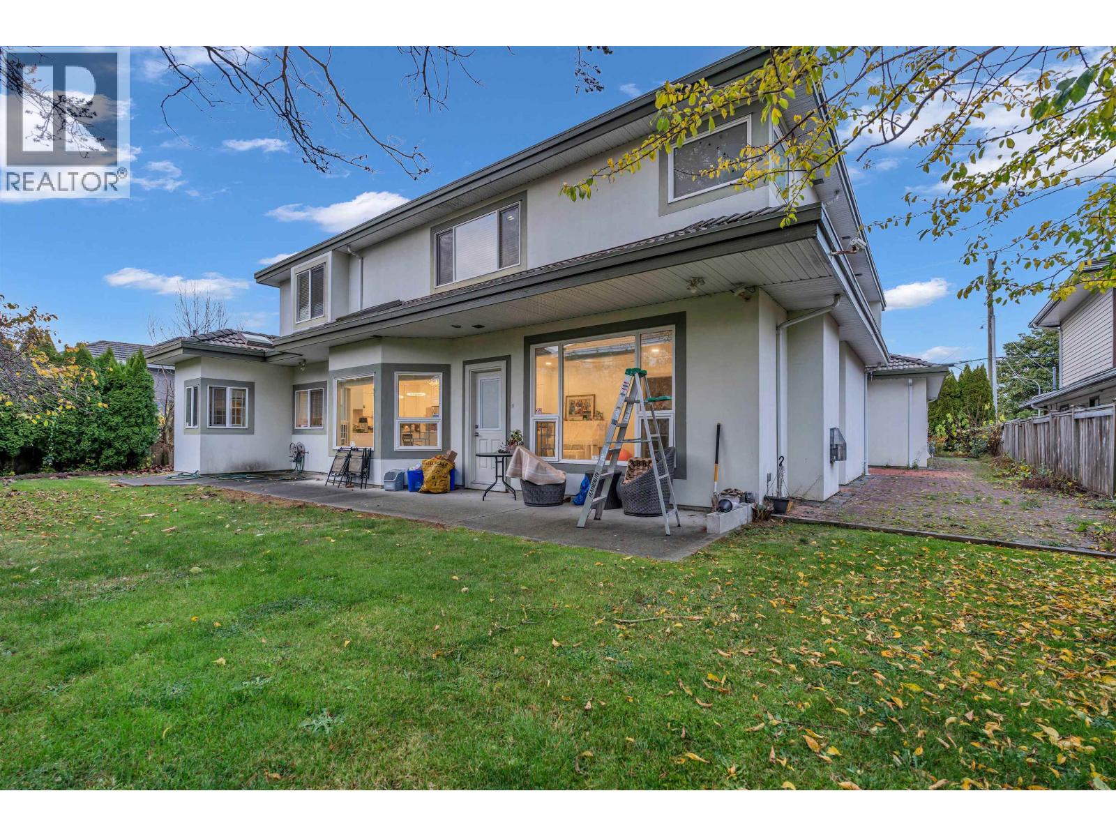 8540 SAUNDERS ROAD, Richmond