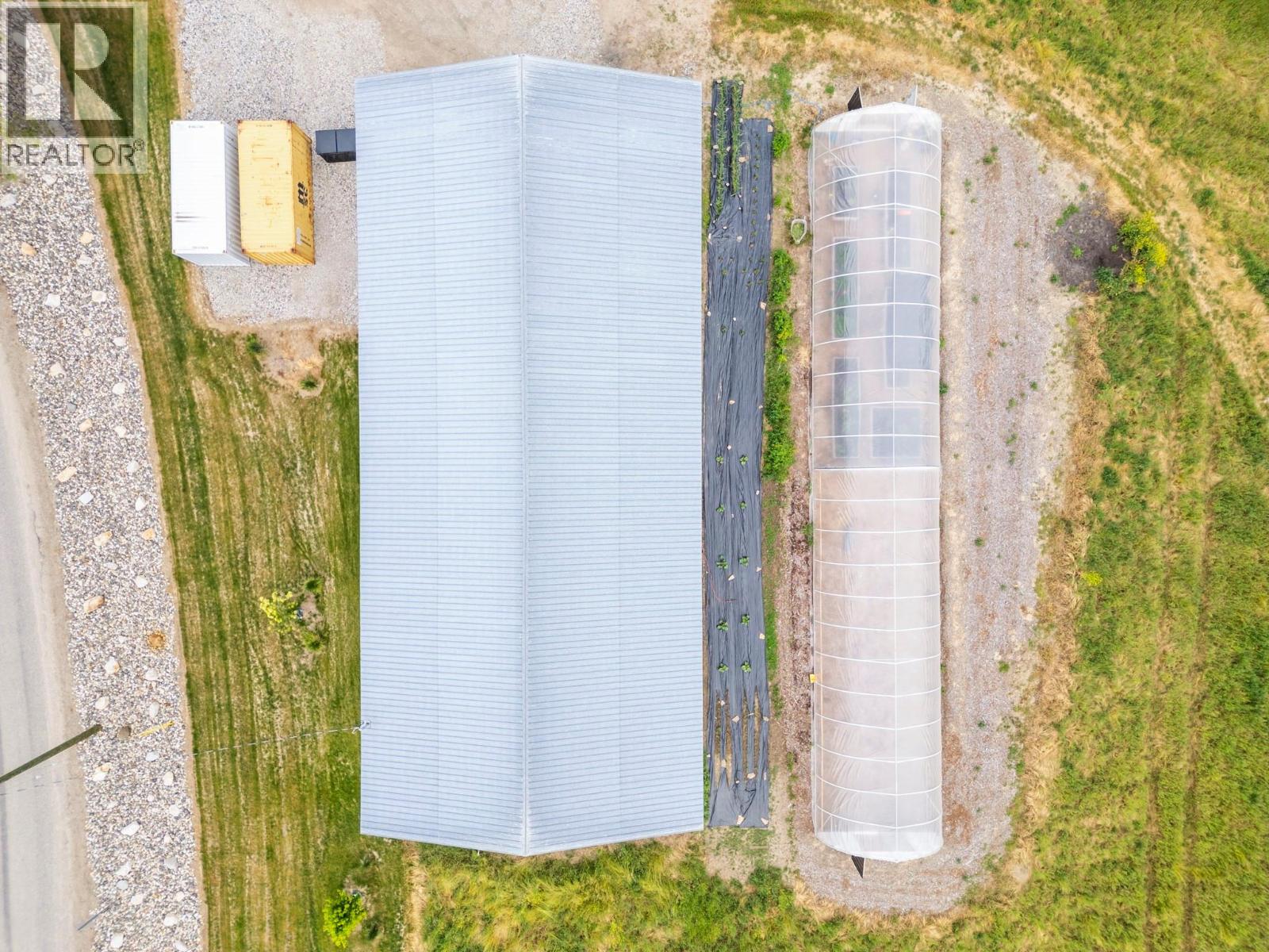  2589 Young Road, Spallumcheen