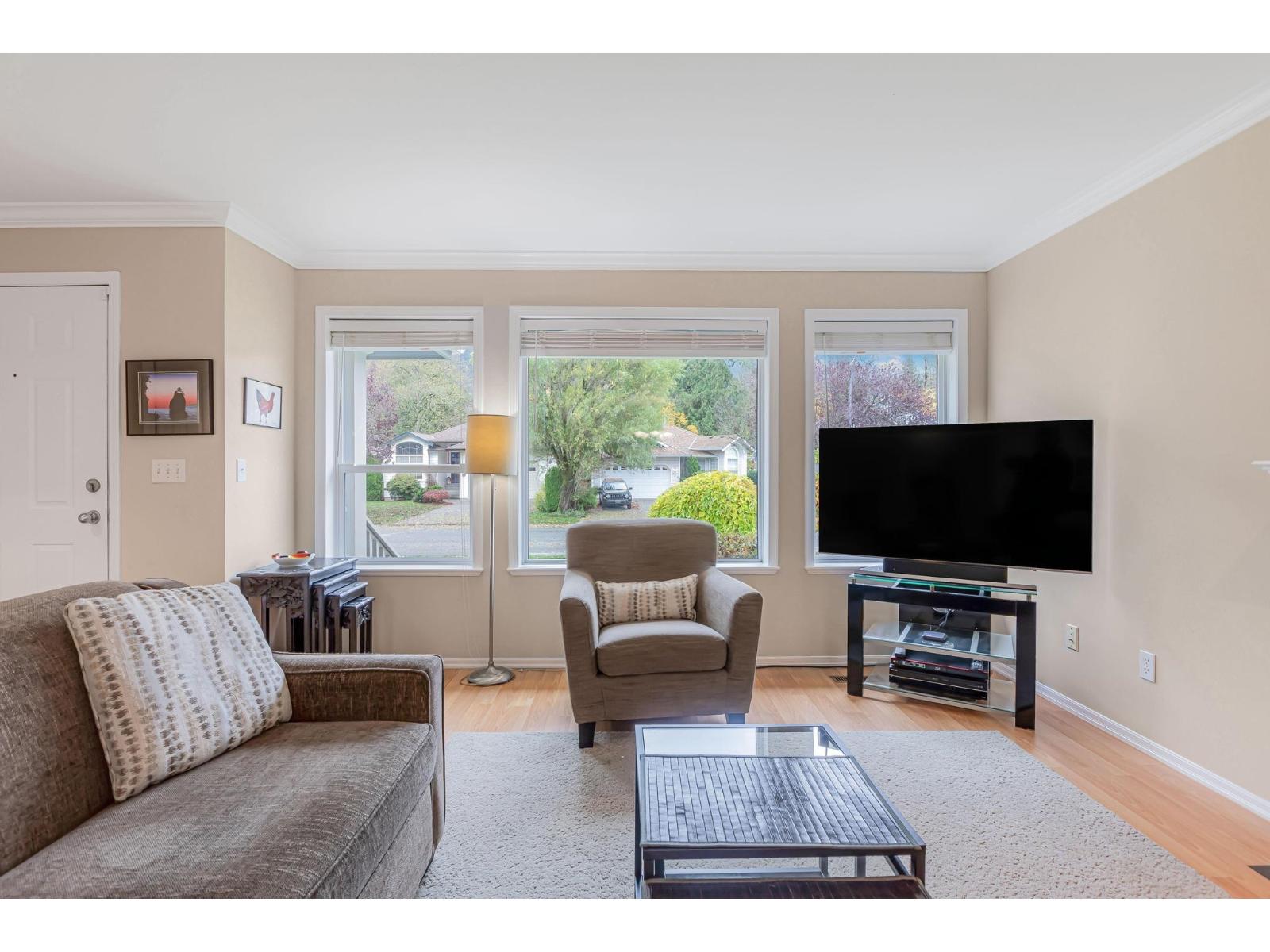 318 MIAMI RIVER DRIVE, Harrison Hot Springs, Harrison Hot Springs