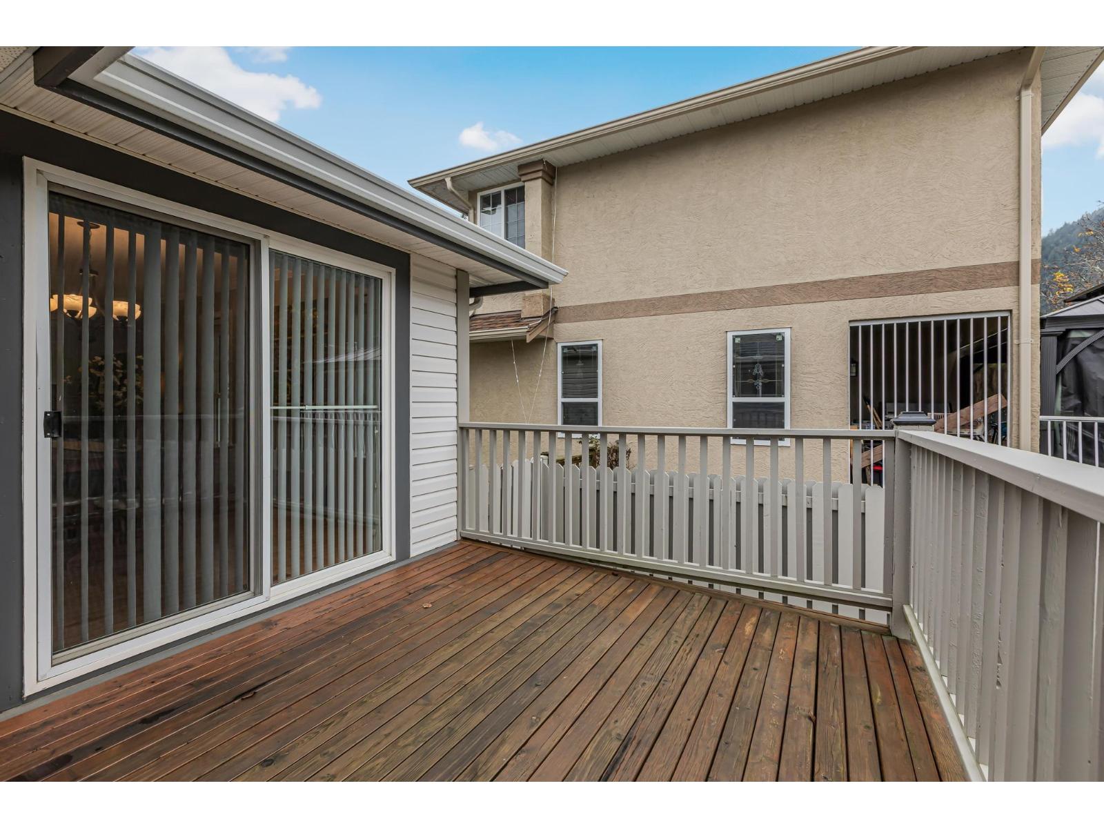 318 MIAMI RIVER DRIVE, Harrison Hot Springs, Harrison Hot Springs