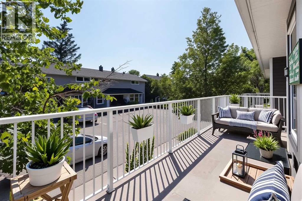 Single Family House for Sale in  Regal Park NE Renfrew Calgary 