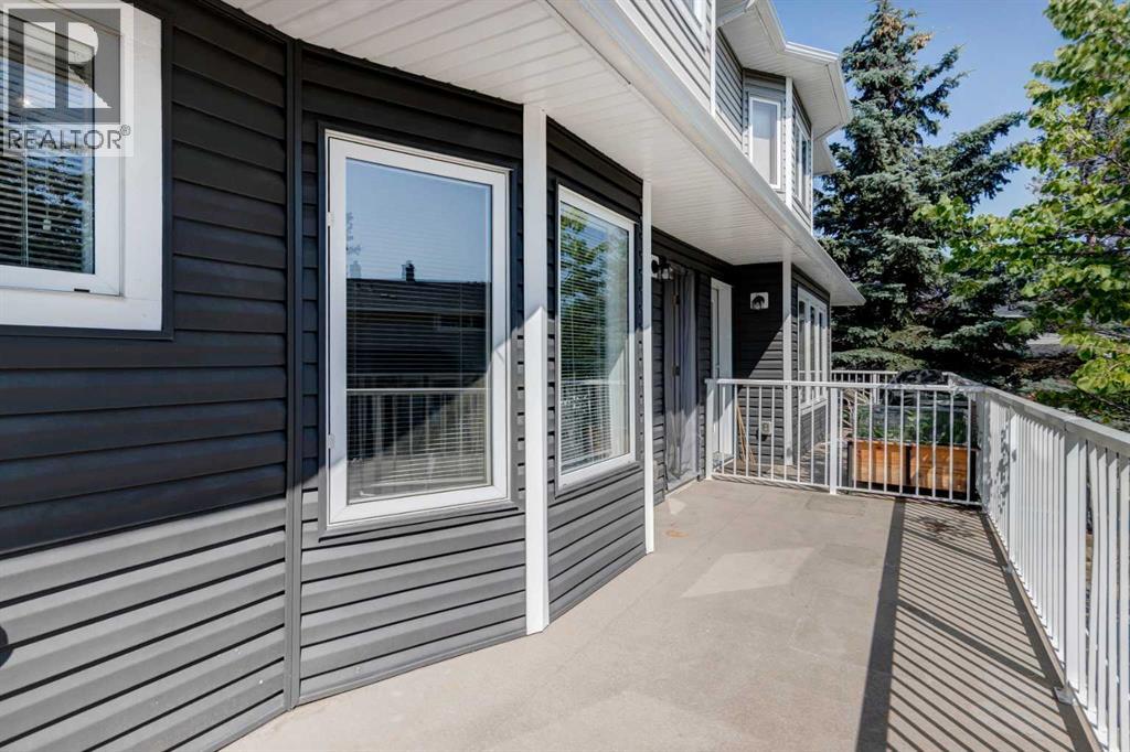 Single Family House for Sale in  Regal Park NE Renfrew Calgary 