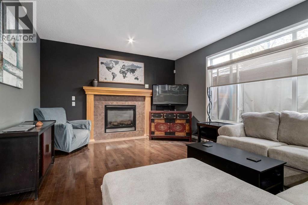 Single Family House for Sale in  Chapala Road SE Chaparral Calgary 