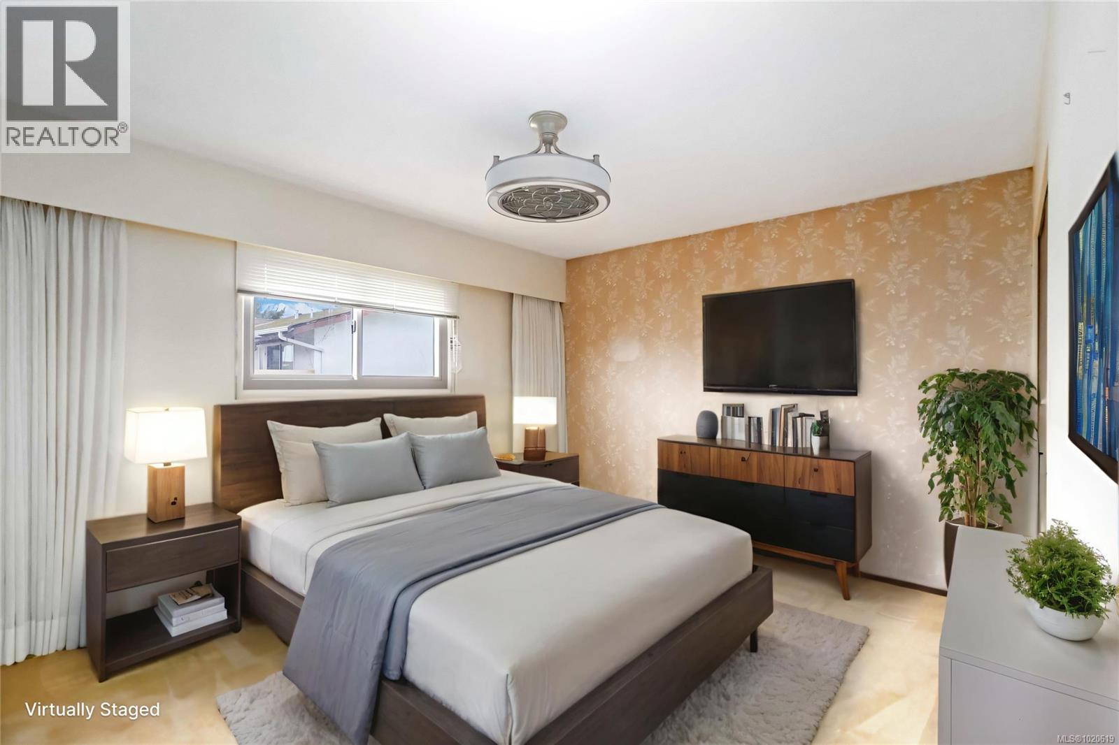 4251 Rossiter Dr, Saanich