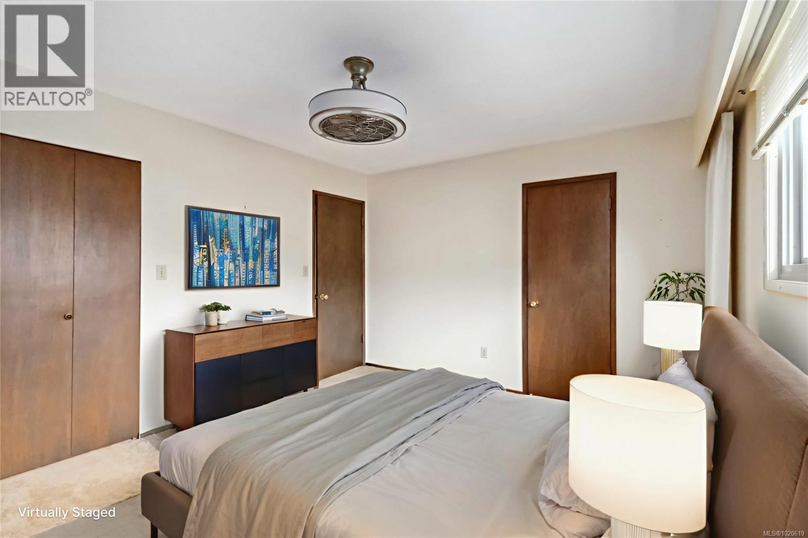 4251 Rossiter Dr, Saanich