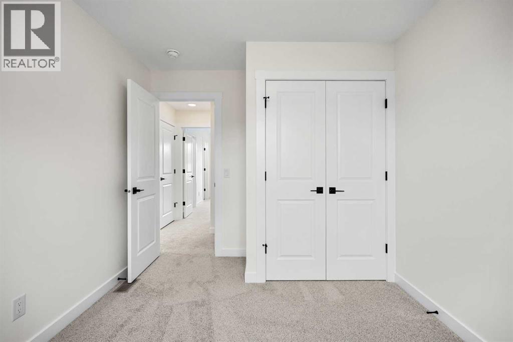 525 River Heights Drive, Cochrane