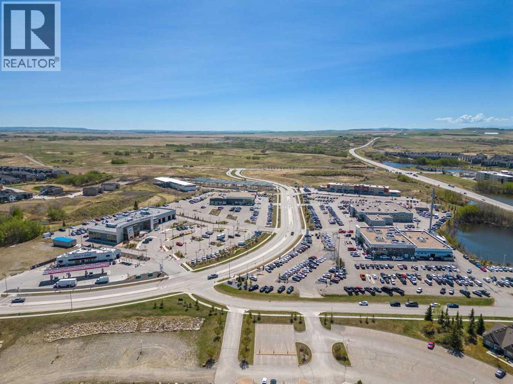 525 River Heights Drive, Cochrane