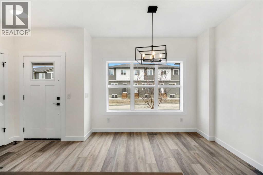 525 River Heights Drive, Cochrane