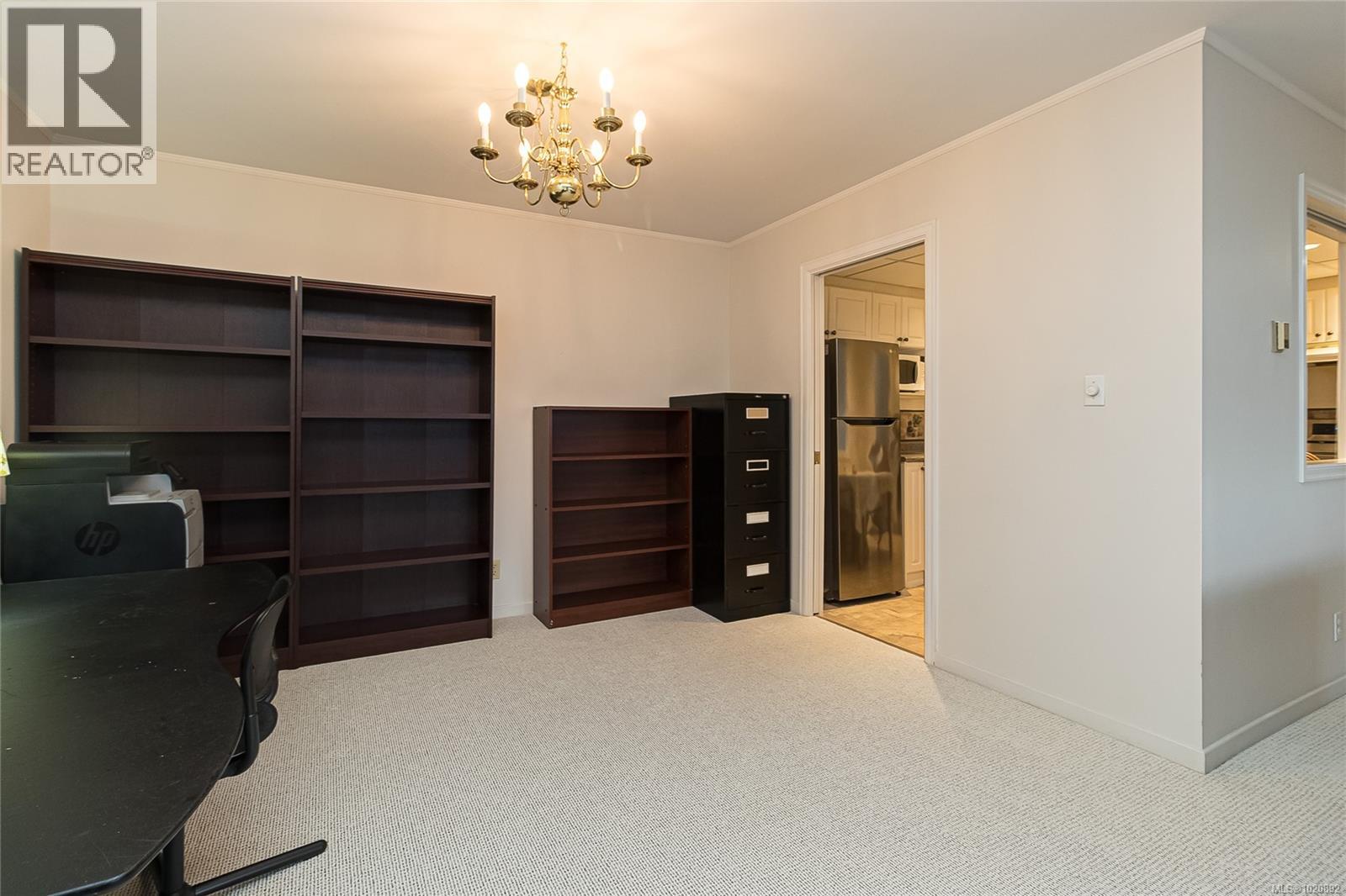 305 1370 Beach Drive, Oak Bay