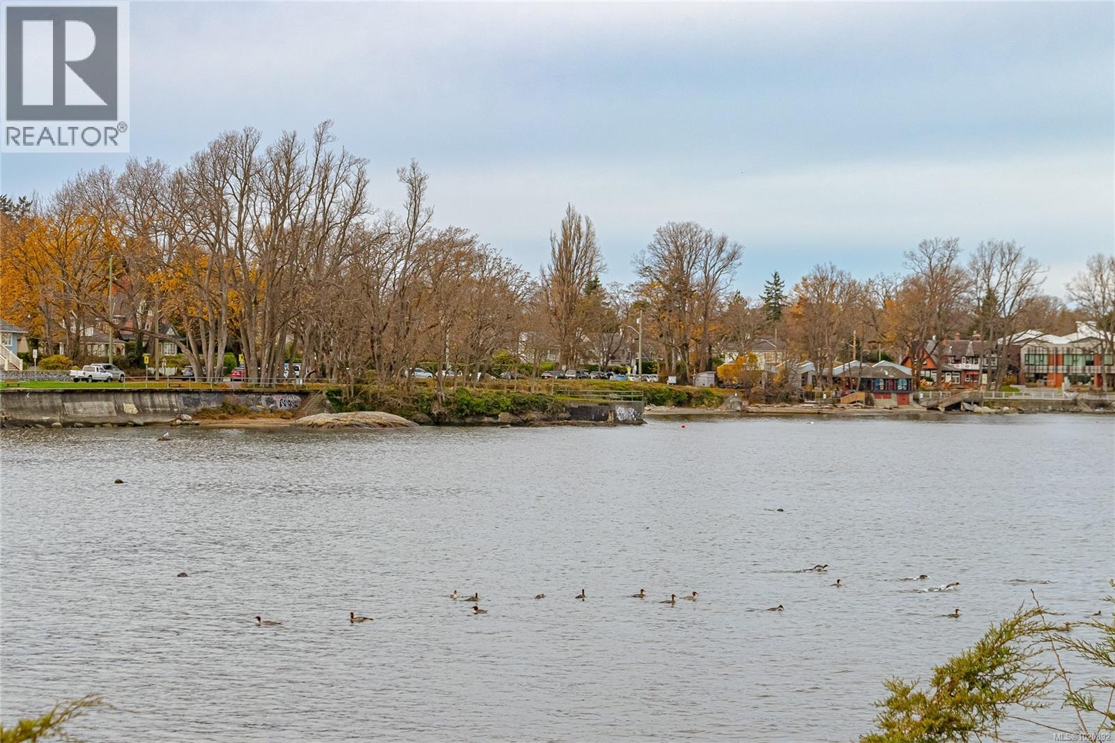 305 1370 Beach Drive, Oak Bay