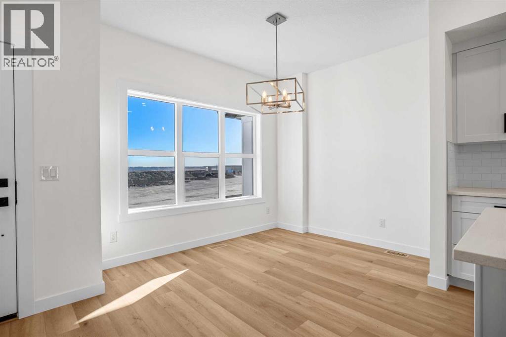 525 River Heights Drive, Cochrane